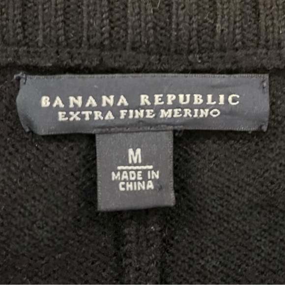 Banana Republic 100% Merino Wool Cardigan with Dolman Sleeves in Black - Picture 11 of 12